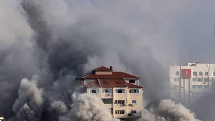 Israel-Hamas War : इसराइल ने गाजा पर फिर किए हमले, महिलाओं और बच्चों समेत 59 लोगों की मौत
