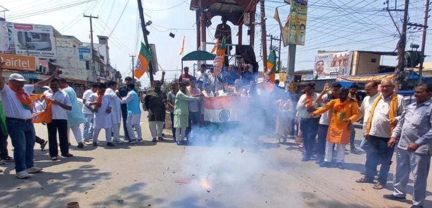 ऑपरेशन सिंदूर पर बोले पूर्व विधायक राजेश शुक्ला: प्रधानमंत्री मोदी के नेतृत्व में सेना ने दिखाया पराक्रम, भारत हर हमले का देगा मुंहतोड़ जवाब