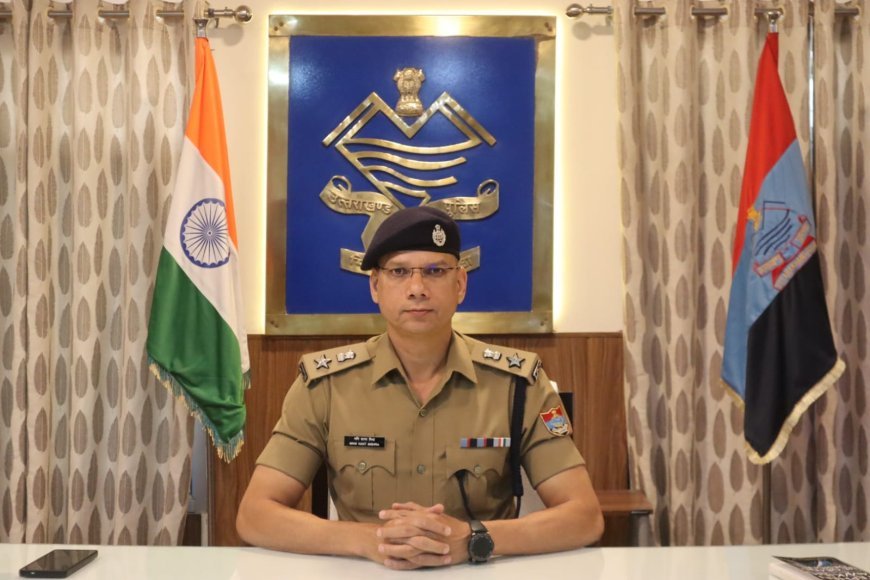 एसएसपी मणिकांत मिश्रा के निर्देशन में अवैध शराब तस्करों के विरुद्ध कार्यवाही लगातार जारी।*