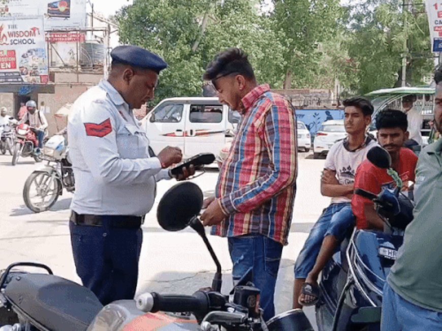 सिरसा में बाइक सवार ने SPO को मारी टक्कर:सड़क पर गिरने से लगी चोट, वर्दी फटी, संदिग्ध वाहनों की कर रहे थे चेकिंग