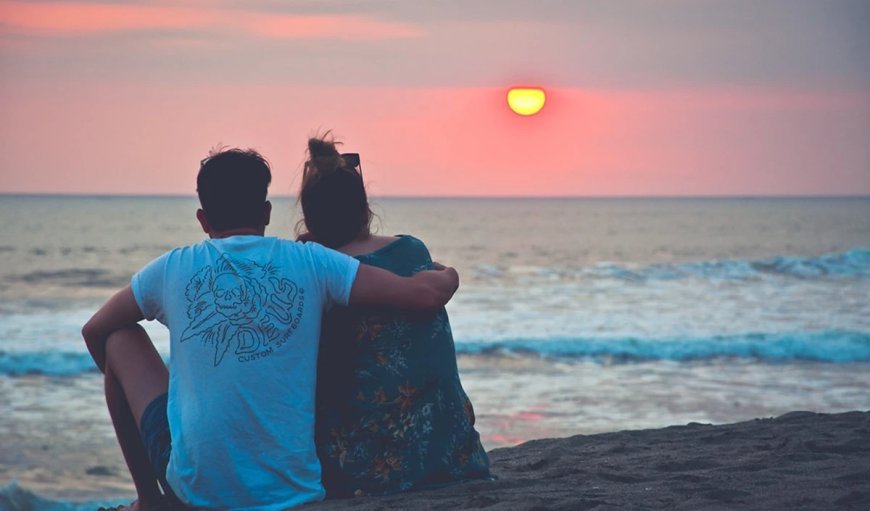 Astro Tips For Happy Married Life: वैवाहिक जीवन में मिठास लाने के लिए आजमाएं ये ज्योतिष उपाय, खत्म होगी कलह