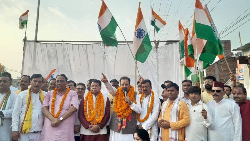 ऑपरेशन सिंदूर की सफलता पर भाजपा ने निकाली तिरंगा शौर्य सम्मान यात्रा, सांसद अजय भट्ट बोले सेना के पराक्रम पर देश की जनता को गर्व*
