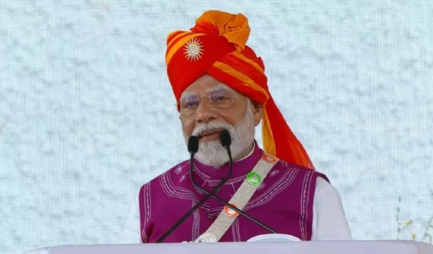 गुजरात को PM Modi का तोहफा, बोले- देश ने दशकों पुरानी बेड़ियों को तोड़ा है