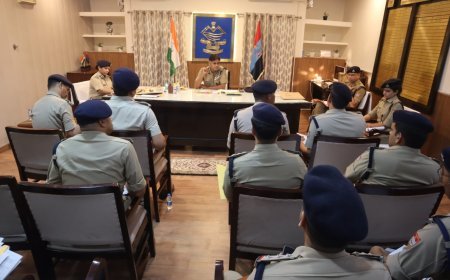 अपराधियों की खैर नहीं, विवेचना में कोताही बर्दाश्त नहीं': ADG डॉ. वी. मुरुगेशन ने रुद्रपुर में दिए सख्त निर्देश, कानून-व्यवस्था सुदृढ़ करने पर ज़ोर*