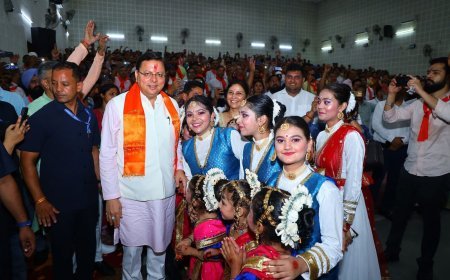 हरिद्वार में भारतीय मजदूर संघ उत्तराखंड द्वारा आयोजित कार्यक्रम में पहुंचे मुख्यमंत्री पुष्कर सिंह धामी*