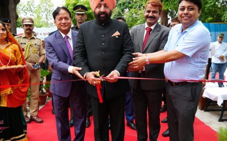 महामहिम राज्यपाल सेनि0 लेफ्टिनेंट जनरल गुरमीत सिंह अपने दो दिवसीय जनपद भ्रमण पर पंतनगर कृषि एवं प्रोद्योगिकी विश्वविद्यालय  पहुंचे