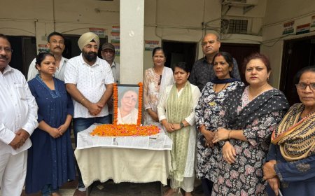 स्वर्गीय डॉक्टर इंदिरा हृदयेश की चौथी पुण्य तिथि पर प्रदेश कांग्रेस ने अर्पित की भावभीनी श्रद्धांजलि