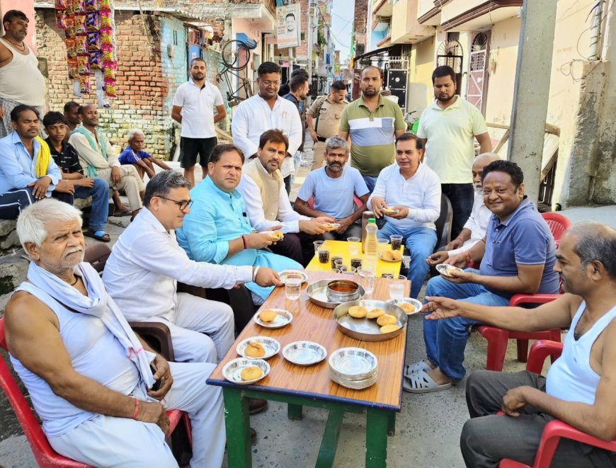 महापौर ने जगतपुरा में पैदल भ्रमण कर लिया समस्याओं का जायजा