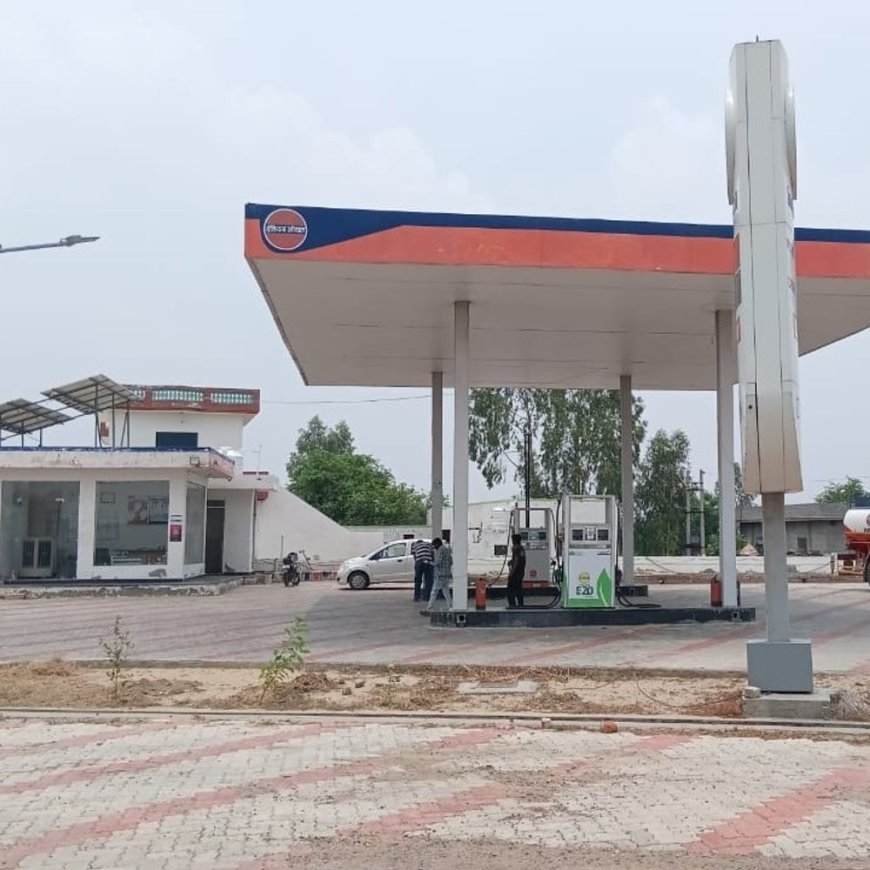 उचाना में पेट्रोल पंप से 98 हजार रुपए चोरी:सो रहे चौकीदार के तकिए के नीचे से चाबी निकाली; बाइक छोड़कर भागा चोर