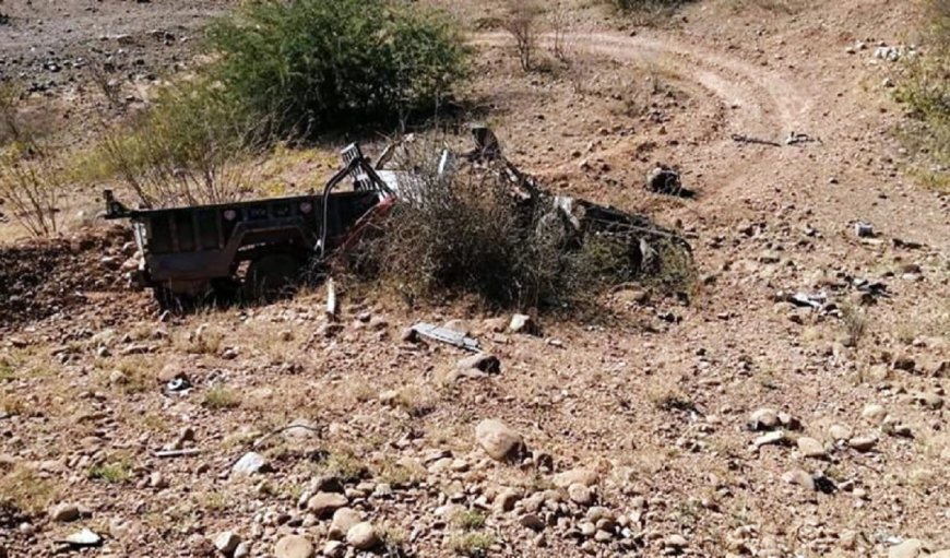 Pakistan Bomb Blast: तालिबान ने घेरा पूरा पाकिस्तान! बम बांधकर उड़ा दिए मुनीर के 13 सैनिक