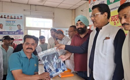 कांग्रेस श्रम प्रकोष्ठ के संयोजकत्व में  श्रमिकों का सम्मान