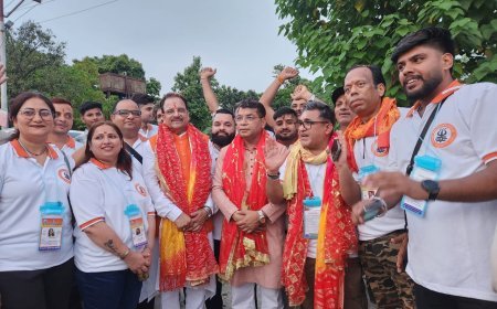 रुद्रपुर पांच मंदिर से श्री अमरनाथ की यात्रा के लिये सांसद अजय भट्ट ने जत्था को किया रवाना! मंगलमय यात्रा के लिये दी शुभकामनायें*