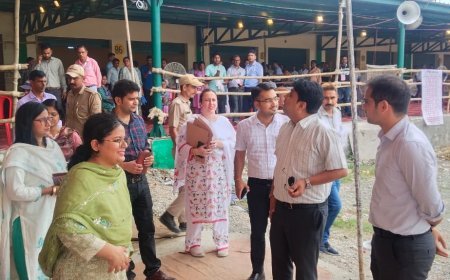 त्रिस्तरीय पंचायत चुनाव: सितारगंज ब्लॉक की 287 मतदान पार्टियाँ हुई रवाना, अधिकारियों ने लिया व्यवस्थाओं का जायज़ा*