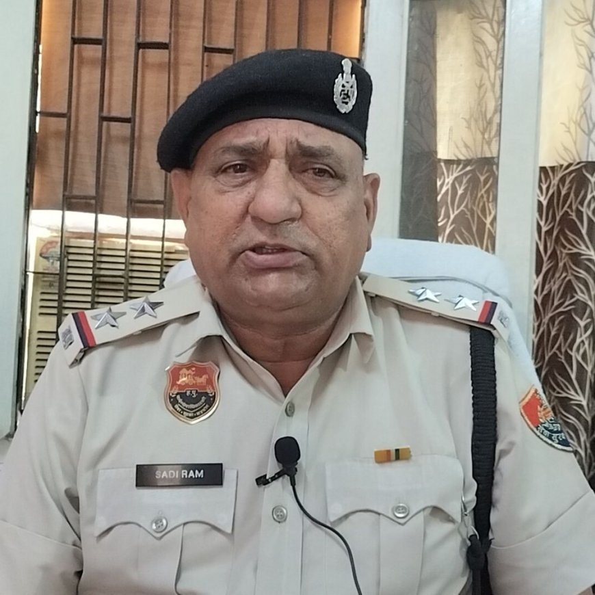 टोहाना में बुजुर्ग महिला से लॉकेट छीनने वाला आरोपी काबू:पहले से आर्म्स एक्ट के तहत केस, पड़ोस से घर लौट रही थी