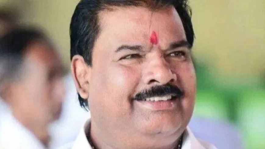 खराब दाल पर महाराष्ट्र के नेताजी का बवाल, चांटे मार कर किया बेहाल