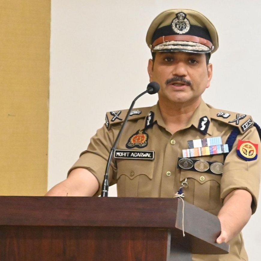 काशी विश्वनाथ धाम में श्रद्धालुओं को 'सर-मैडम' बोलेंगे पुलिसकर्मी:CP बोले- टच और दुर्व्यवहार पर एक्शन, सेलिब्रिटी संग सेल्फी पर रोक