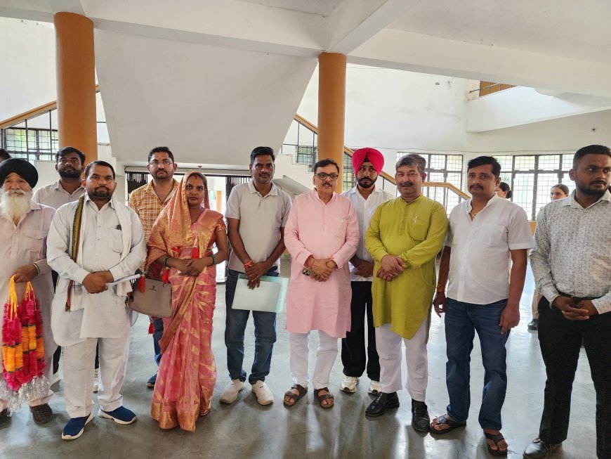 भाजपा प्रत्याशियों के समर्थन में दो-दो प्रत्याशियों ने नामांकन वापस लिया, पूर्व विधायक राजेश शुक्ला की रणनीति और कार्यकर्ताओं से तालमेल का दिखा असर