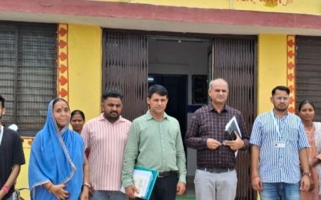 स्वच्छता बनाए रखने, समय पर चिकित्सा सेवा देने के निर्देश:डिप्टी डायरेक्टर डॉ मथुरिया ने जिले के स्वास्थ्य केंद्रों का किया निरक्षण