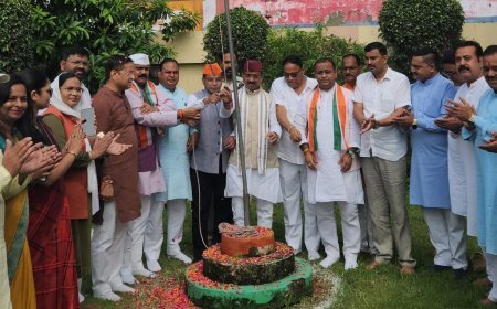 79 वे स्वतंत्रता दिवस पर  जिला अध्यक्ष कमल जिंदल ने भाजपा जिला कार्यालय पर किया ध्वजारोहण*