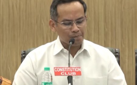 विपक्ष बोला- SIR हड़बड़ी में क्यों हो रहा:चुनाव आयोग वोट चोरी पर सवालों का जवाब दे; EC ने कहा था- हलफनामा दें या माफी मांगे
