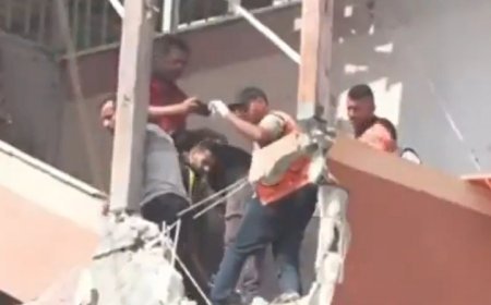 Israel ने गाजा में फिर बरसाए बम, एयर स्ट्राइक में पत्रकारों समेत कम से कम 15 लोगों की मौत