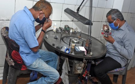 ट्रंप के टैरिफ को सूरत डायमंड ट्रेडर्स का जवाब, भारत है डायमंड किंग, अमेरिका को निर्भर रहना होगा