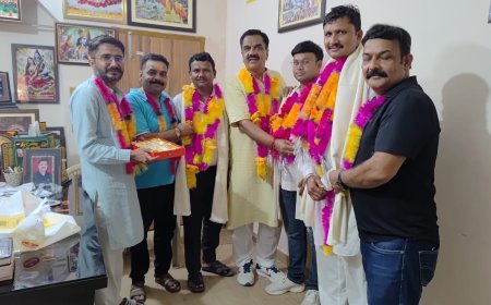 नवनिर्वाचित पंचायत प्रतिनिधियों ने ठुकराल से लिया आशीर्वाद*