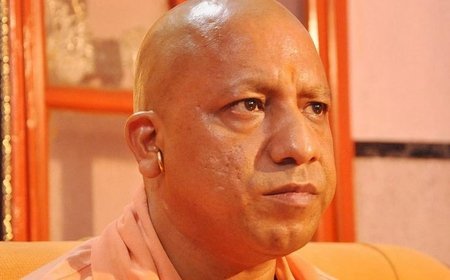 मुख्यमंत्री योगी के निर्देश, प्रभारी मंत्री तत्काल संभालें अपने-अपने जिलों में बाढ़ राहत-बचाव की कमान