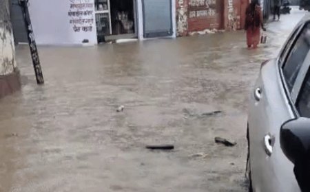 फतेहाबाद में बारिश के दौरान फील्ड में रहेंगे अधिकारी:सड़कों पर जलभराव, घरों में घुसा पानी; बिना अनुमति स्टेशन नहीं छोड़ने के आदेश