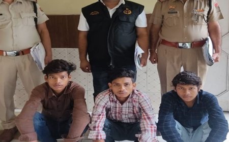 फरीदाबाद में बाइक लूटने वाले 3 दोस्त अरेस्ट:मथुरा-दिल्ली रोड पर मोटरसाइकिल सवार को रोका, पर्स और मोबाइल छीनकर भागे थे