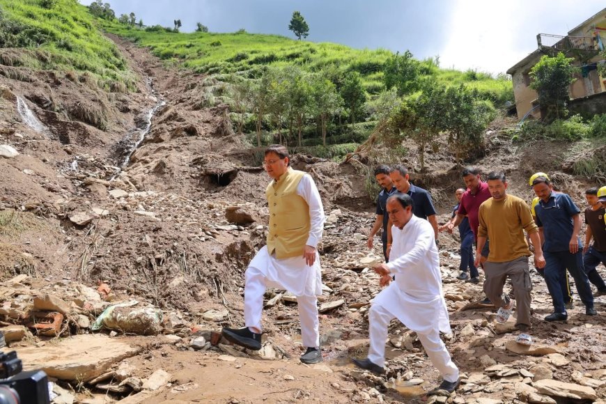 आपदा की घड़ी में 2 दिन से ग्राउंड जीरो पर धामी*