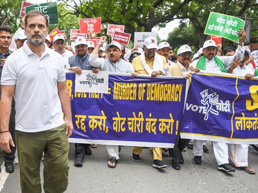 'वोट चोरी' पर चुनाव आयोग बोला-ऐसे गंदे शब्दों से बचें:यह करोड़ों वोटर्स पर हमला; राहुल ने कहा था- आयोग वोट चोरी करा रहा