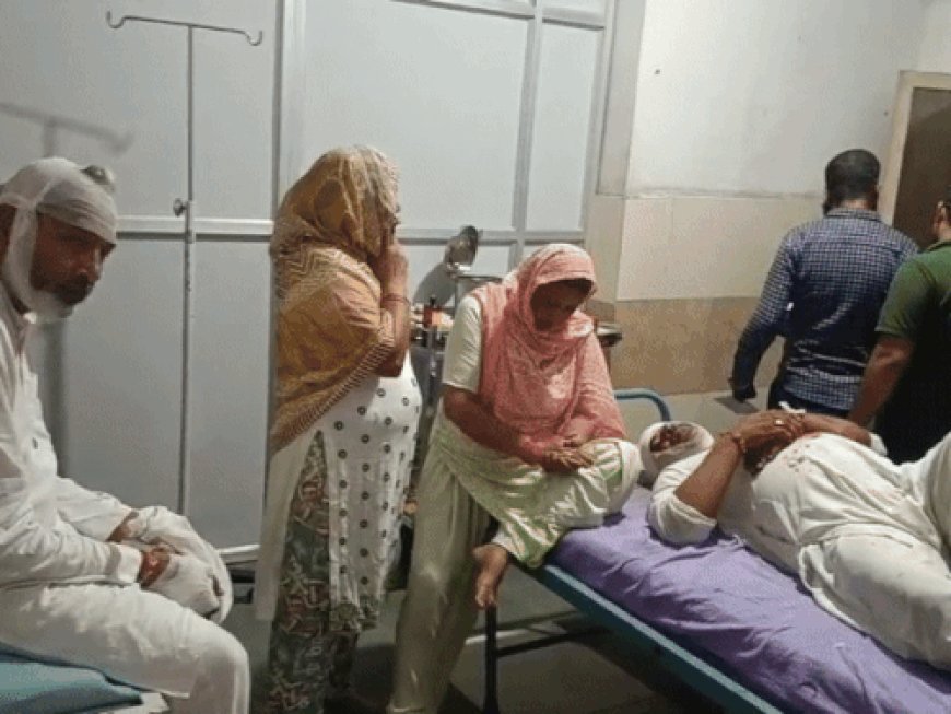 सोनीपत में दो गुटों में खूनी जंग, महिला की मौत:प्लॉट को लेकर हुआ झगड़ा; दोनों तरफ से लाठी-डंडे चले, 10 घायल