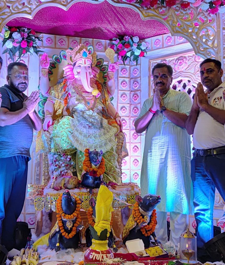 गांधी कॉलोनी स्थित सिद्धि विनायक मंदिर में श्री गणेश महोत्सव का शुभारंभ भव्यता और श्रद्धा के साथ किया गया। 30 अगस्त तक चलने वाले कार्यक्रम का उद्घाटन