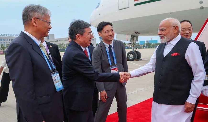 PM Modi China Visit: 7 साल बाद चीन पहुंचे पीएम मोदी, हुआ रेड कारपेट पर ग्रैंड वेलकम