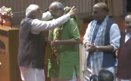 उपराष्ट्रपति चुनाव- 100% वोटिंग के लिए NDA सांसदों की ट्रेनिंग:बैलट पर निशान लगाना, मोड़कर बॉक्स में डालना सिखाएंगे; मतदान से पहले मोदी डिनर देंगे