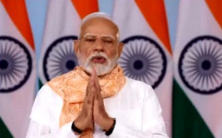 फिर भावुक हुए प्रधानमंत्री नरेन्द्र मोदी, RJD और कांग्रेस के मंच से मेरी मां को गाली दी गई