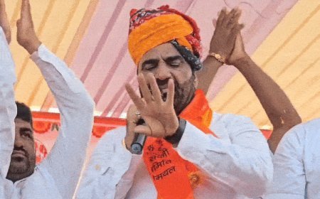 बाड़मेर में हनुमान बेनीवाल बोले-आपके मंत्री की फड़फड़ाहट मिटा दूंगा:जब दिल्ली जाता हूं, दूसरे राज्य के एमपी कहते है- राजस्थान से डिग्री दिला दोगे क्या?