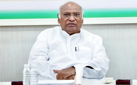 कर्नाटक ‘मतदाता धोखाधड़ी’ मामले में महत्वपूर्ण जानकारी छिपा रहा निर्वाचन आयोग: खरगे