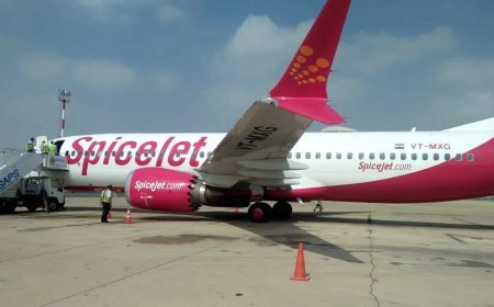 स्पाइसजेट अगले साल अप्रैल तक 10 खड़े विमानों का परिचालन बहाल करेगी