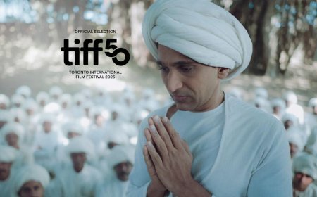 Gandhi Premiere at Tiff 2025 | टीआईएफएफ में 'गांधी' का जलवा! Hansal Mehta की सीरीज़ को मिली शानदार स्टैंडिंग ओवेशन!