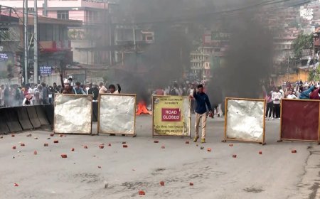 India Action On Nepal Border: नेपाल के पीएम का इस्तीफा होते ही भारत का एक्शन शुरू, MEA का भारतीयों के लिए खास संदेश