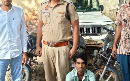 नूंह में 3 चोरी की बाइक समेत बदमाश गिरफ्तार:एक साल पहले नई दिल्ली से चुराई थी, झाड़ियों से पुलिस ने की बरामद