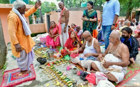 कल है मातृ नवमी श्राद्ध? इन उपायों से करें दिवंगत मां को प्रसन्न, जीवन से दूर होगी परेशानियां