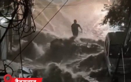 मुंबई में भारी बारिश, रेलवे ट्रैक डूबे:हैदराबाद में बाढ़ के हालात, 2 लोग बहे; राजस्थान से मानसून की विदाई शुरू