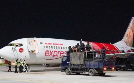 जयपुर एयरपोर्ट पर प्लेन हाईजैक की मॉक ड्रिल:आतंकियों ने किया था प्लेन हाईजैक, NSG कमांडोज ने विमान को छुड़वाया