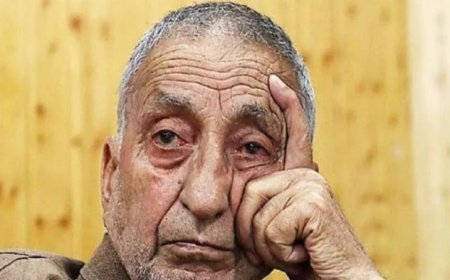 हुर्रियत के पूर्व अध्यक्ष उदारवादी नेता अब्दुल गनी बट का निधन