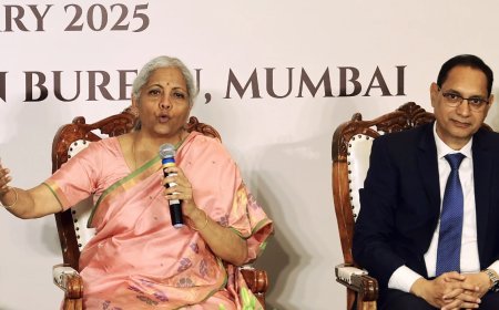 जीएसटी सुधारों से अर्थव्यवस्था में दो लाख करोड़ रुपये आएंगे: सीतारमण