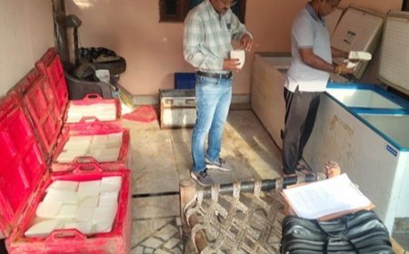 जयपुर में 600 किलो मिलावटी पनीर बरामद:आगरा रोड वृदांवन बिहार में BS डेयरी पर सीएमएचओ की फूड सेफ्टी डिपार्टमेंट का छापा