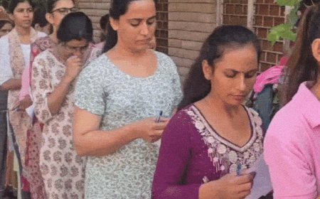 ग्रेड-फॉर्थ परीक्षा सेंटर पर जींस पहने आए परीक्षार्थी को रोका:दुपट्टा, कंगन बाहर खुलवाए, थ्री लहर चैकिंग के बाद एंट्री, सोशल मीडिया पर निगरानी